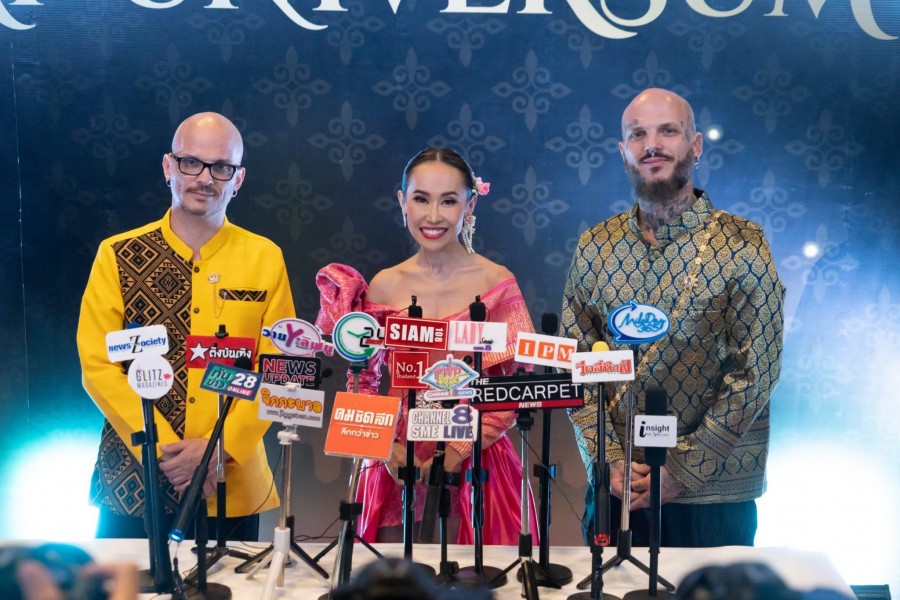 LINE_ALBUM_Mrmrs_๒๒๑๒๐๗_28