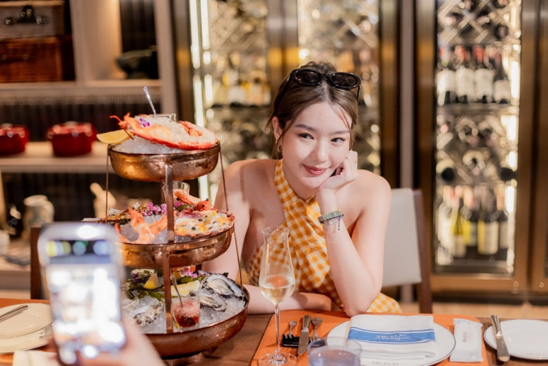 LINE_ALBUM_Oct release_๒๓๑๐๑๕_2