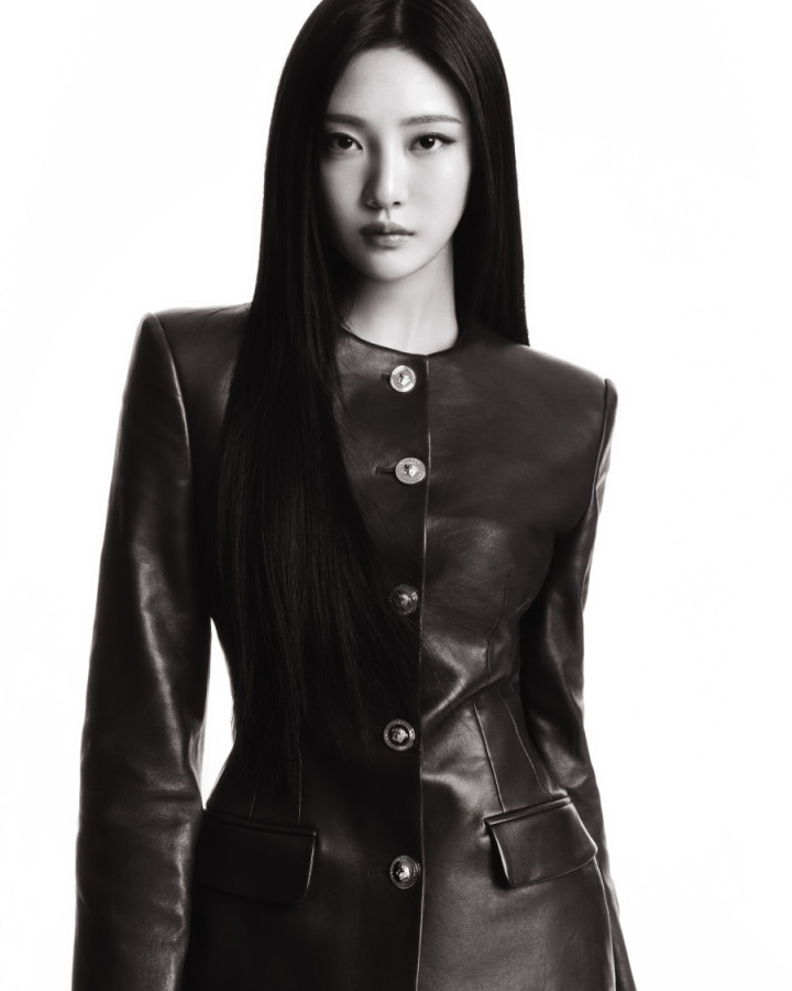 NingNing-Versace-New-Global-Ambassador